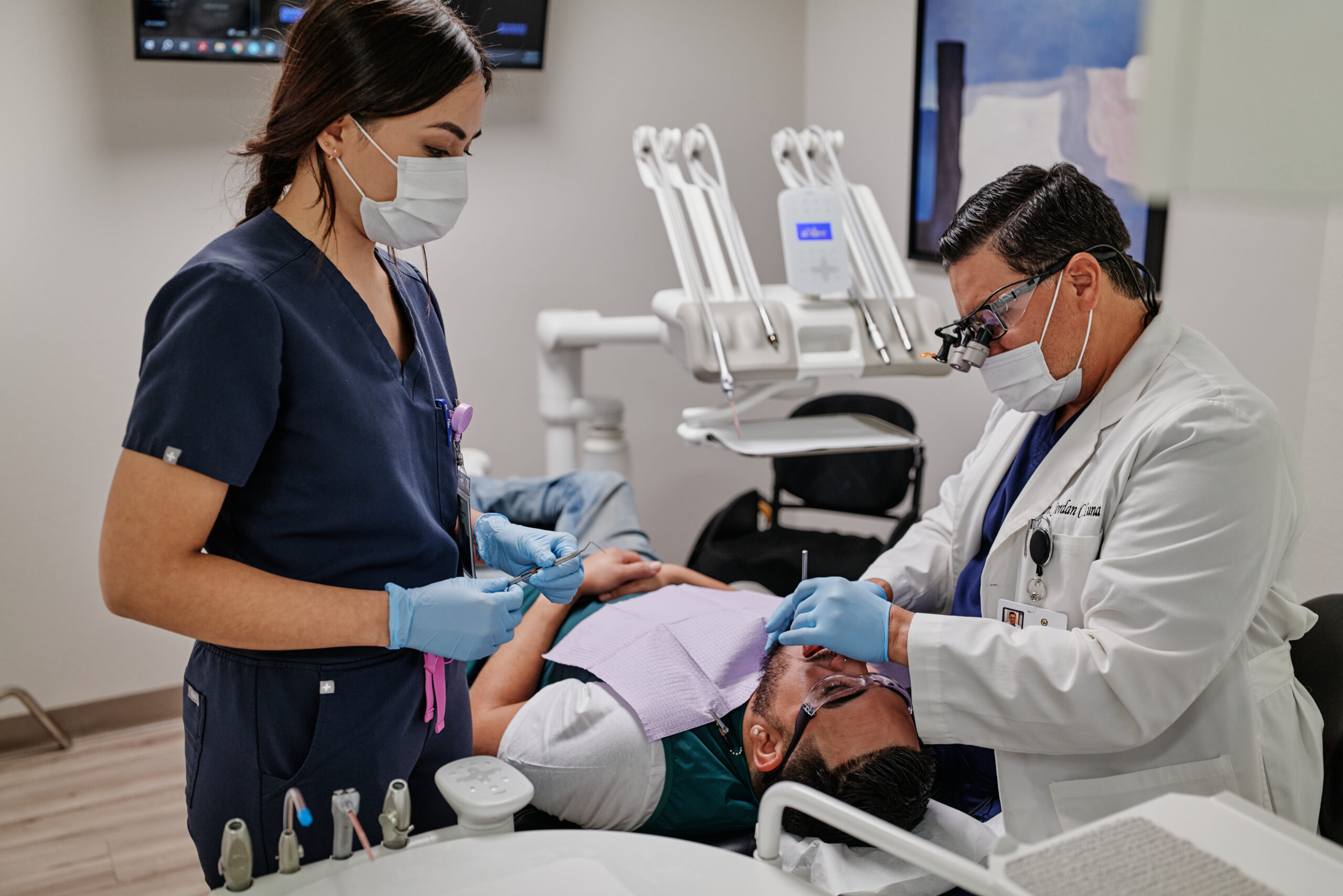 How an Endodontist in Riverpark Can Save Your Tooth with a Root Canal